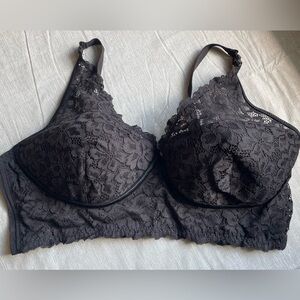 Maidenform black bra size 40C